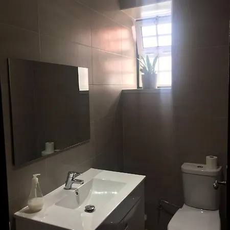 Costa House בית נופש