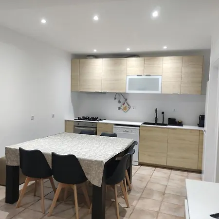 בית נופש Costa House