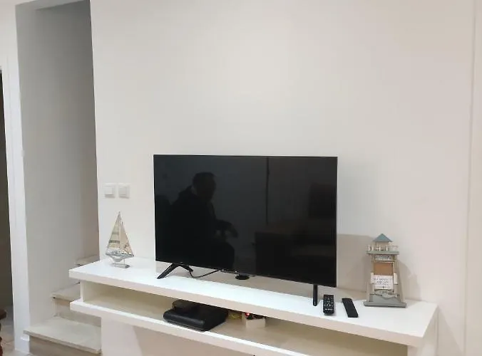 بيت للعطل Costa House